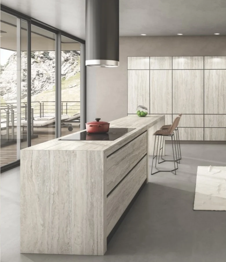 Warm, stone-inspired Travertine Beige tiles